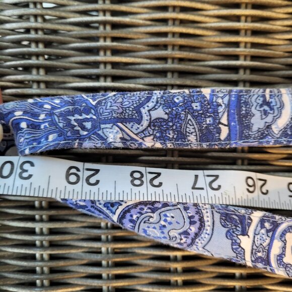 Waverly Crossbody Shoulder Bag in Floral Blue Print - Picture 10 of 15